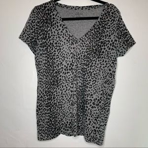 Merona Black/Gray Leopard Print Tee - Size Large